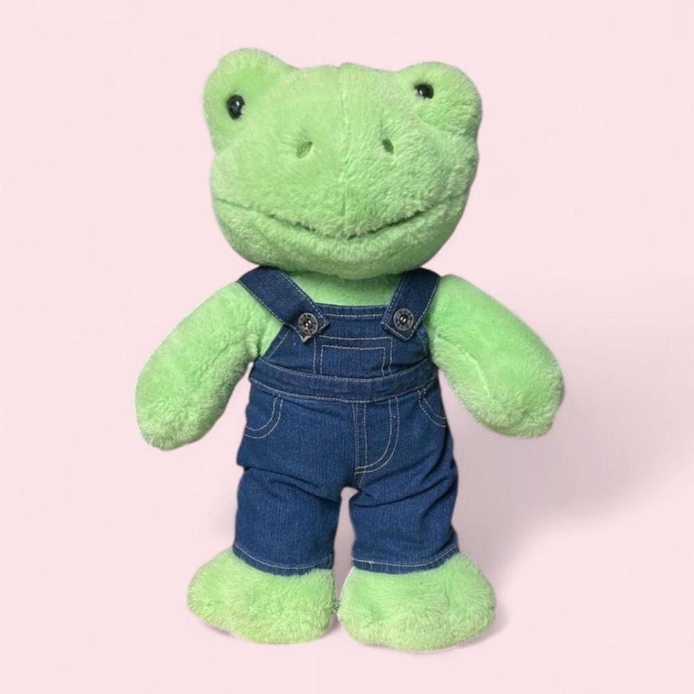 EUC Build-A-Bear Workshop Spring Green Frog Plush Denim Overalls Easter Gift Toy